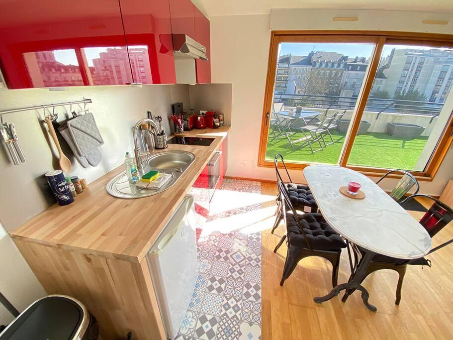Grand Studio, Belle Terrasse Avec Vue Nantes Exterior photo